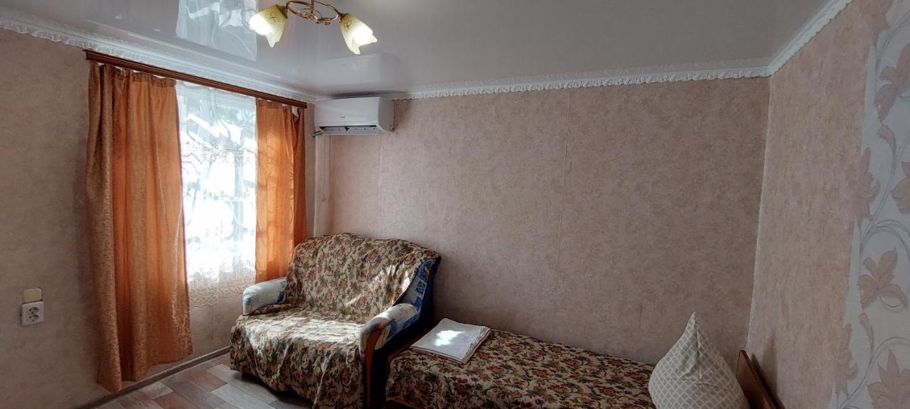 Guest House Anna Sochumi Exterior foto