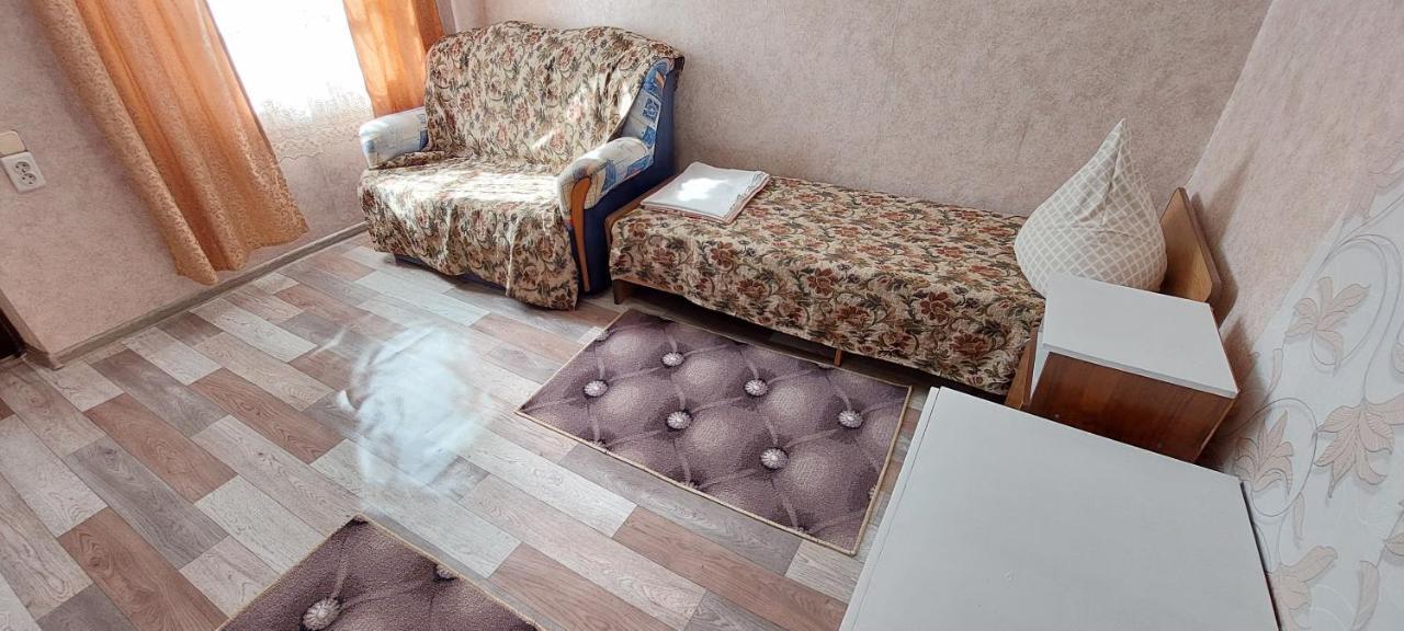 Guest House Anna Sochumi Exterior foto