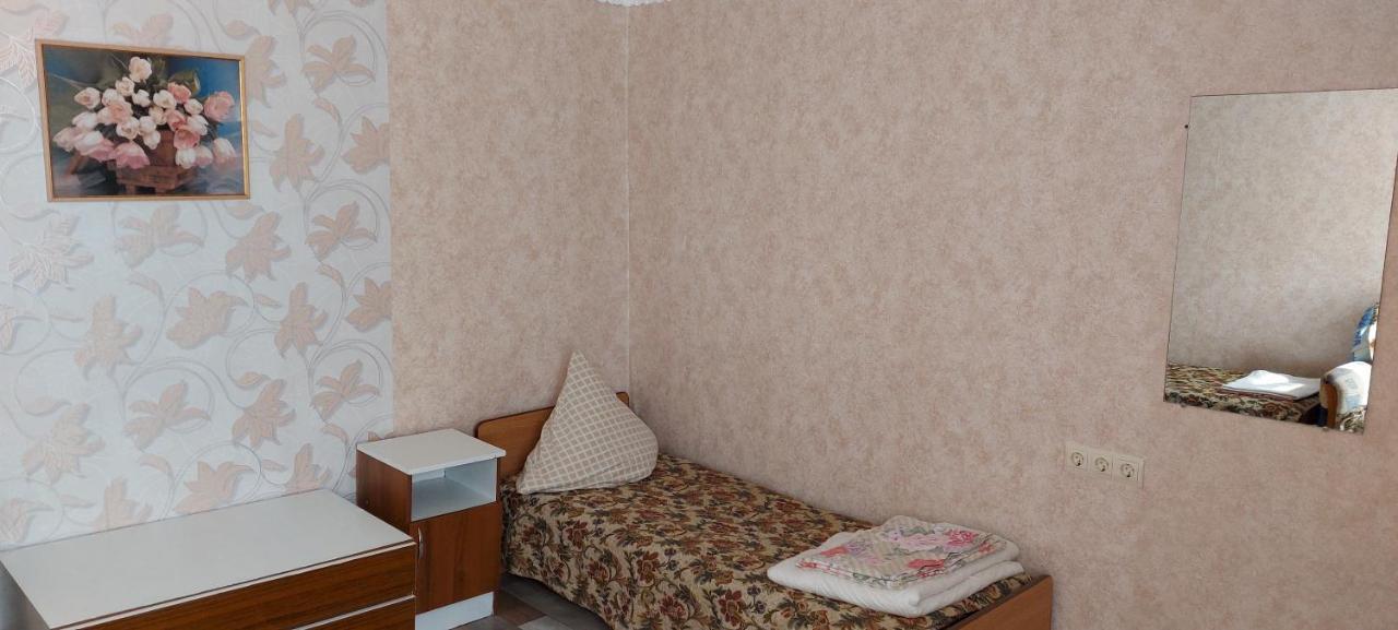 Guest House Anna Sochumi Exterior foto