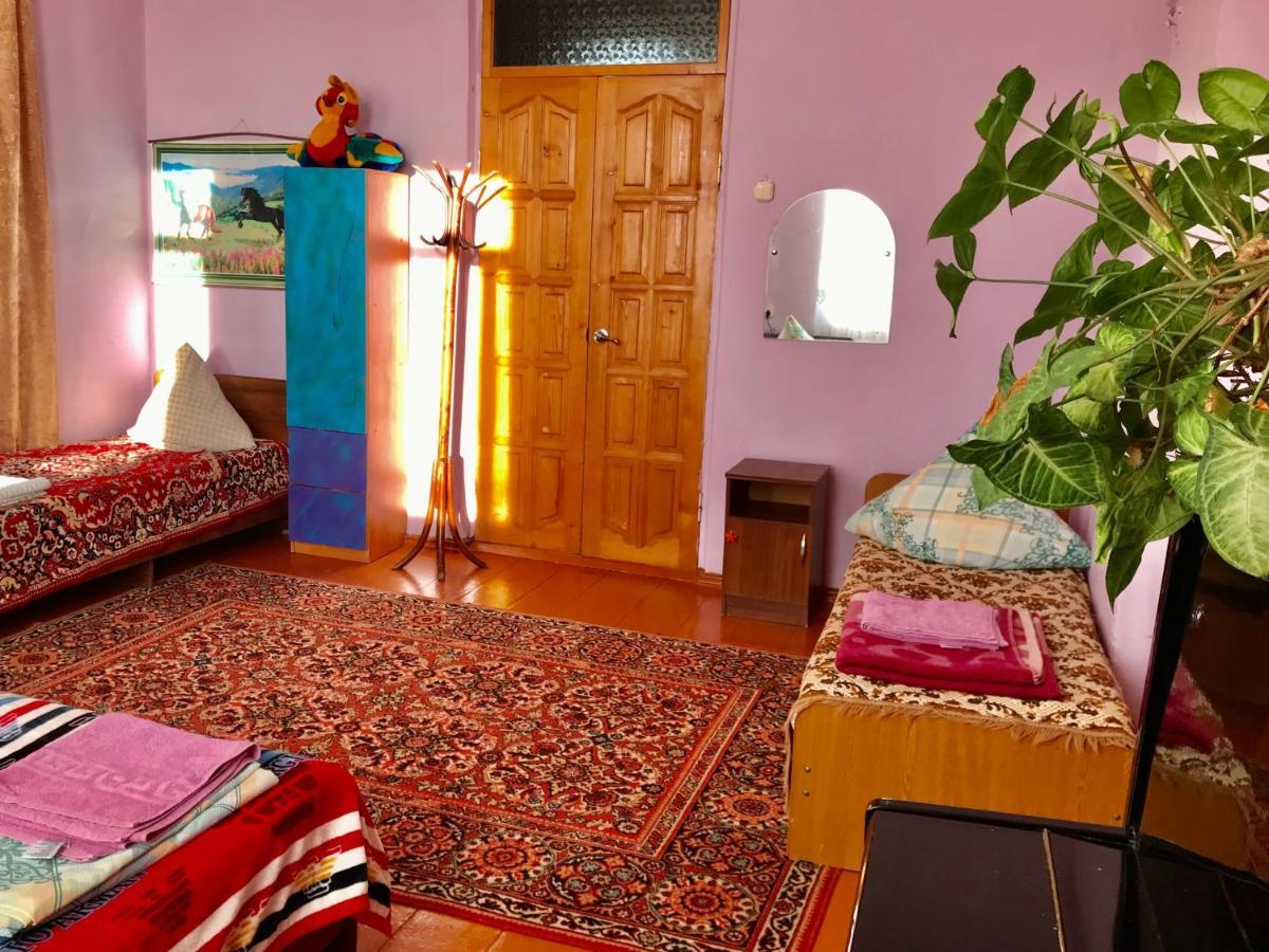 Guest House Anna Sochumi Exterior foto