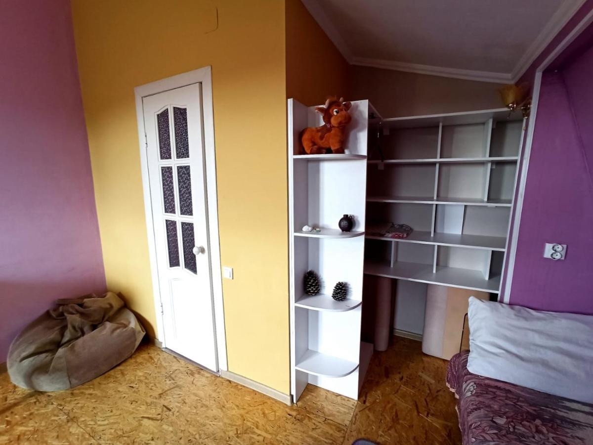 Guest House Anna Sochumi Exterior foto
