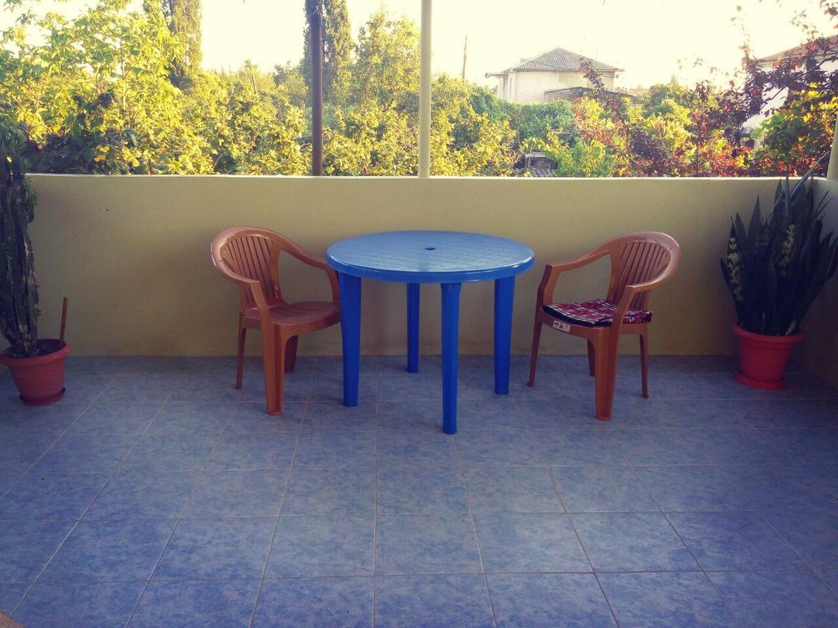 Guest House Anna Sochumi Exterior foto