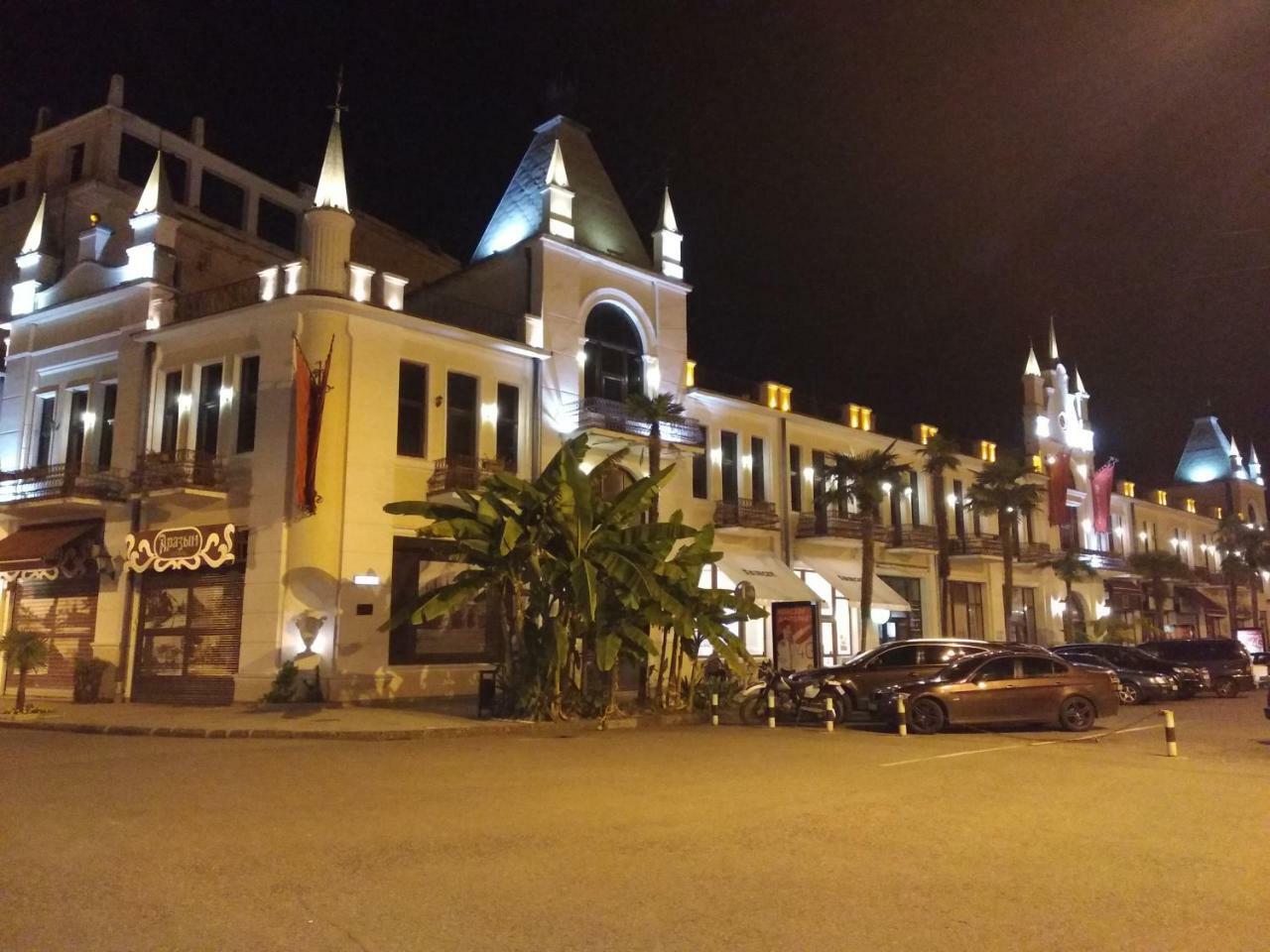 Guest House Anna Sochumi Exterior foto